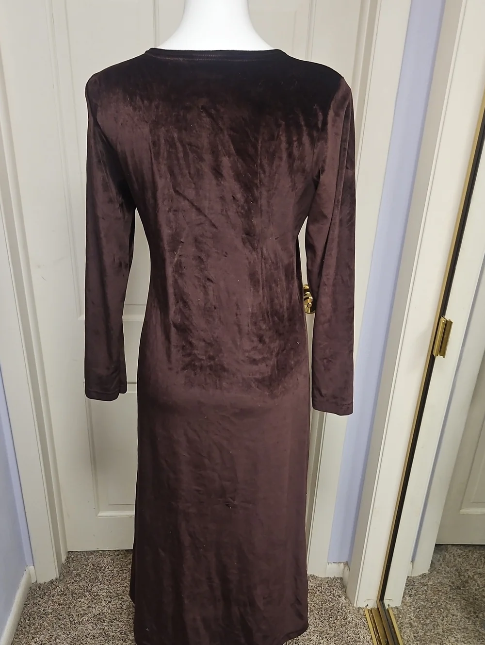 Vintage Classic Long-Sleeve Velvet Maxi  Chocolate Brown